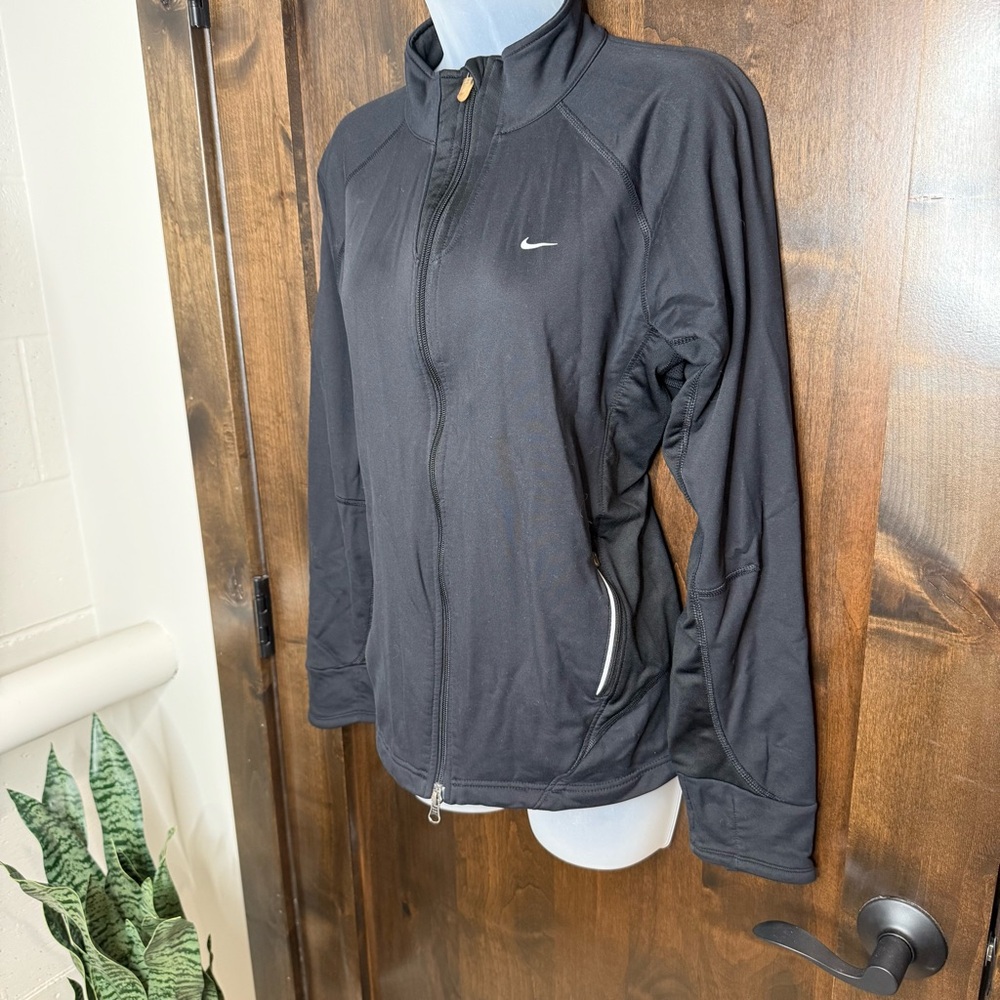 Nike Black Women's Lightweight Zip Track Jacket